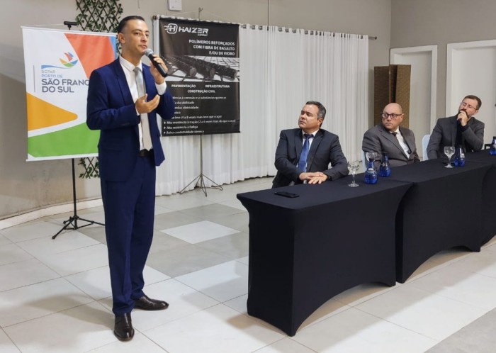 Investimento na infraestrutura portuária de SC é destaque em evento setorial