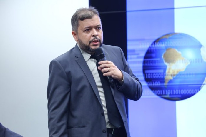 Economia digital torna reforma tributária urgente, afirmam especialistas