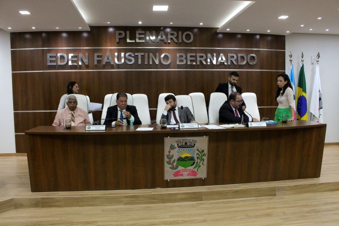 Câmara aprova resolução que homenageia mães de alunos com deficiência intelectual