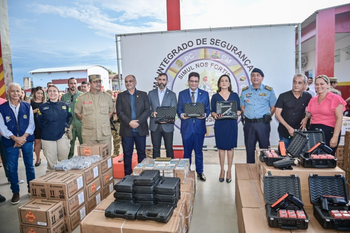 Estado entrega torre de treinamento, viaturas e equipamentos para a Segurança Pública
