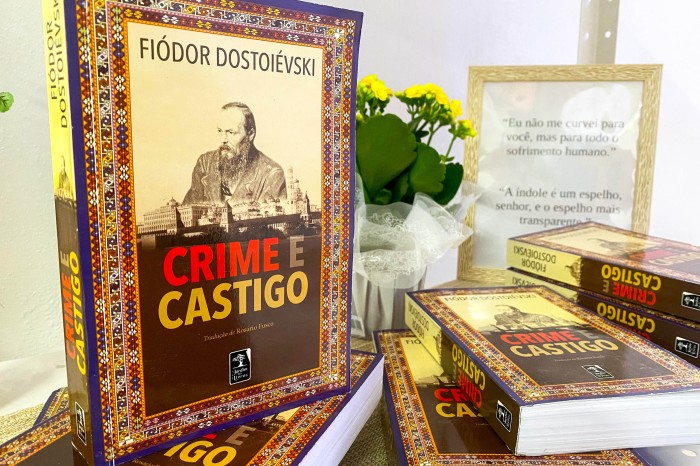 Presos da Unidade de Progressão de Piraquara concluem trabalhos sobre livro de Dostoiévski