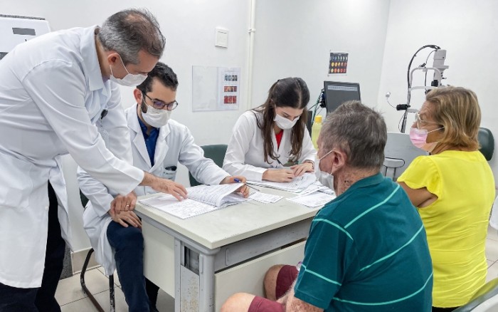 Residência de Oftalmologia do HGF conquista primeiro lugar no Brasil na prova de especialistas