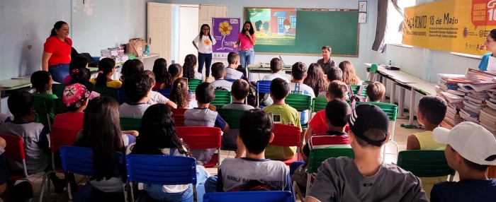 CREAS visita escolas para falar sobre a Campanha Faça Bonito