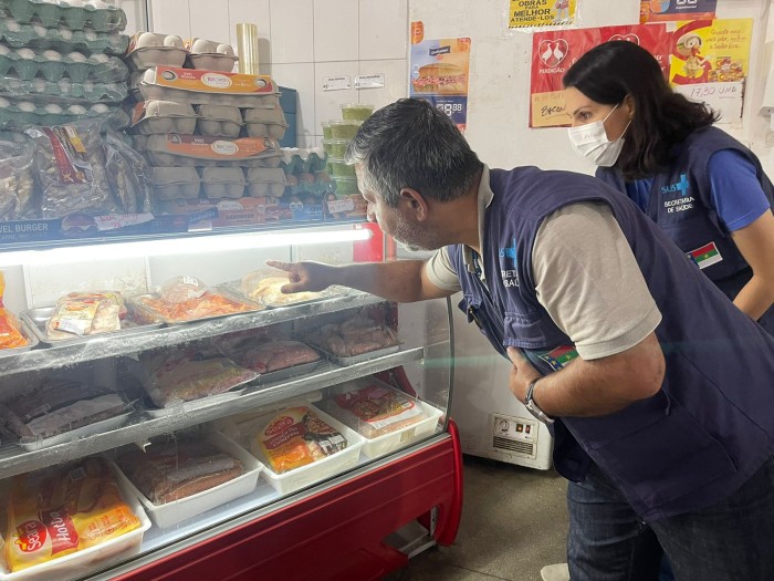 Vigilância Sanitária Municipal inicia inspeções da campanha contra o abate clandestino de aves em Vitória da Conquista
