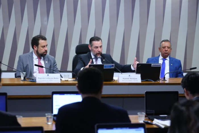Minha Casa, Minha Vida deve incluir painel solar, defendem especialistas