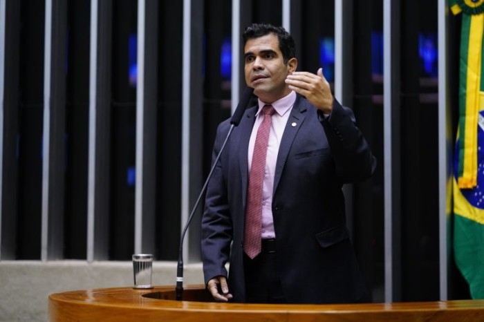 CCJ aprova projeto que cria anexo na LDO com metas e avaliação de políticas para idosos