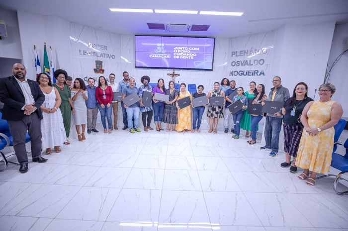 Seduc inicia ciclo formativo para secretários escolares com entrega de notebooks