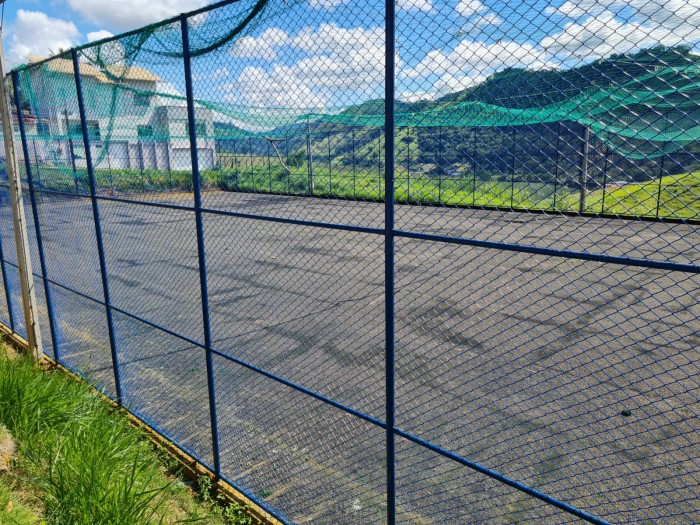 Prefeitura reforma o Campo Society do bairro Floresta