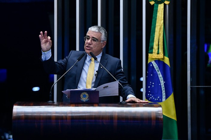 Eduardo Girão pede regulamentação responsável para apostas esportivas