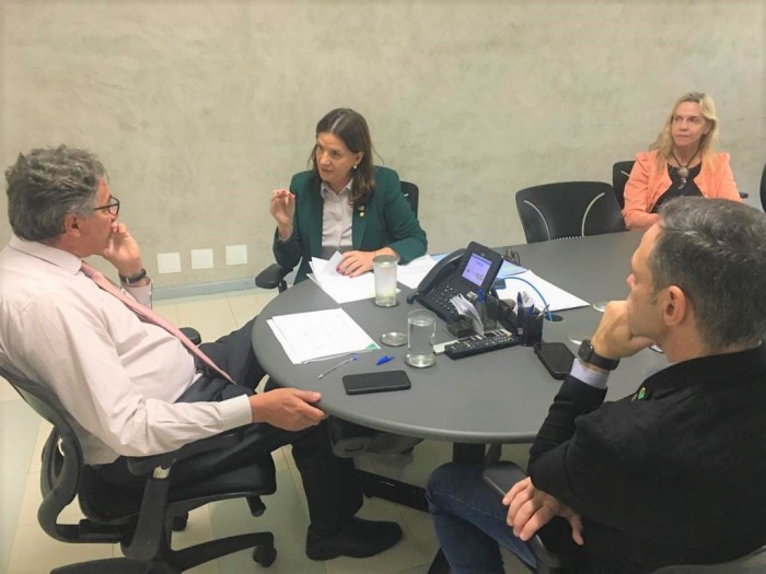 Em Brasília, Estado busca recomposição do teto financeiro da Saúde