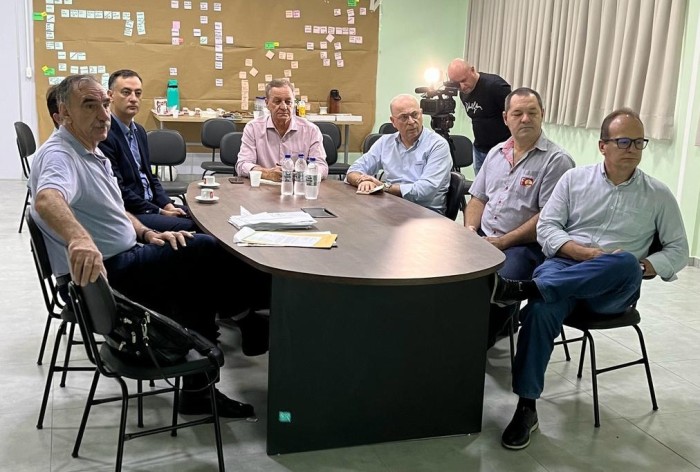 Importação de fertilizantes em Santa Catarina é pauta de reunião entre Porto, Agricultura e Fecoagro