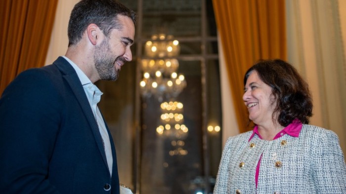 Governador recebe ministra da Saúde e apresenta demandas do Estado