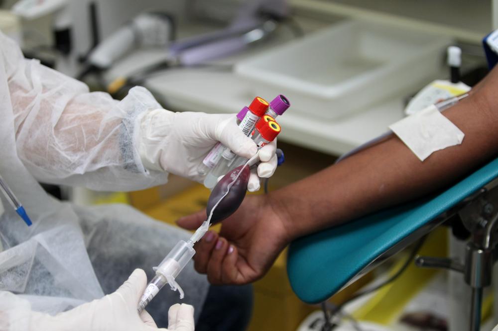 Com estoque crítico, Hemoba lança campanha para incentivar a doação de sangue.