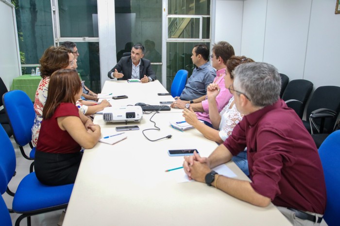 Seduc fará parceria com Sest/Senat e Aprosoja para oferta de cursos profissionalizantes