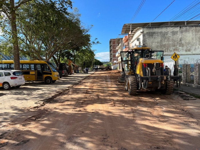 INICIADA AS OBRAS DA NOVA PAVIMENTAÇÃO DA AVENIDA JOSÉ MORAES MOULIN