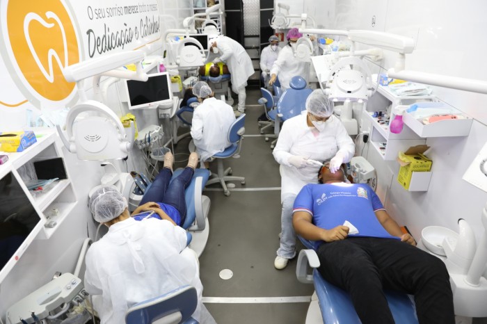 Odontomóvel inicia o atendimento em Iaçu e Tabocas do Brejo Velho, e deve chegar a mais 10 municípios este mês