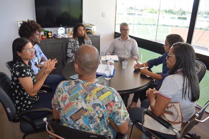 Sudesb reúne-se com representantes dos atletas surdos