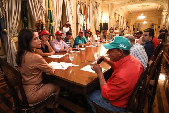 Governadora Raquel Lyra recebe representantes do MST e dialoga sobre demandas do campo