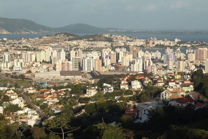 Governo de Santa Catarina está autorizado pela Justiça a trazer de volta o menino N.A.G