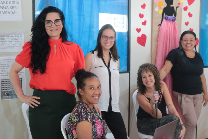 Cras Vila América realiza evento em comemoração ao Dia das Mães