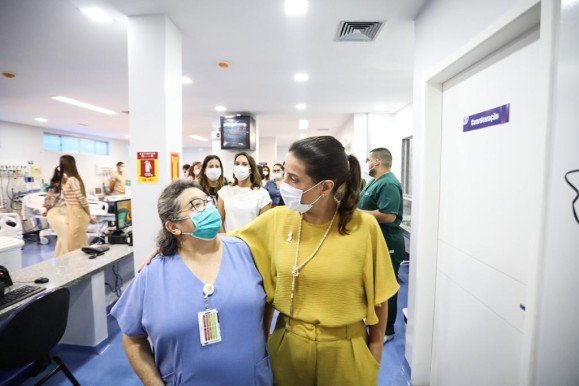 Governo de Pernambuco entrega leitos pediátricos no Hospital Otávio de Freitas