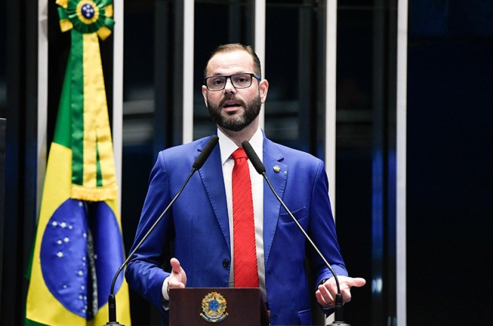 Jorge Seif presta solidariedade a Deltan Dallagnol e Leo Lins
