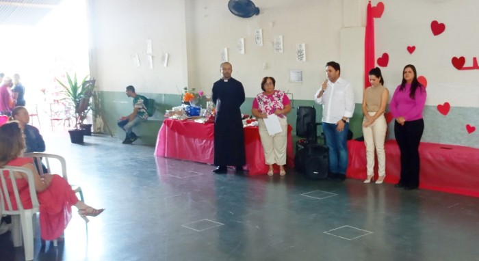 Centros de Fortalecimento de Vínculos da Melhor Idade de Ibaiti comoram Dia das Mães com café da tarde, jantar, apresentações, sorteios de brindes e Dia da Beleza