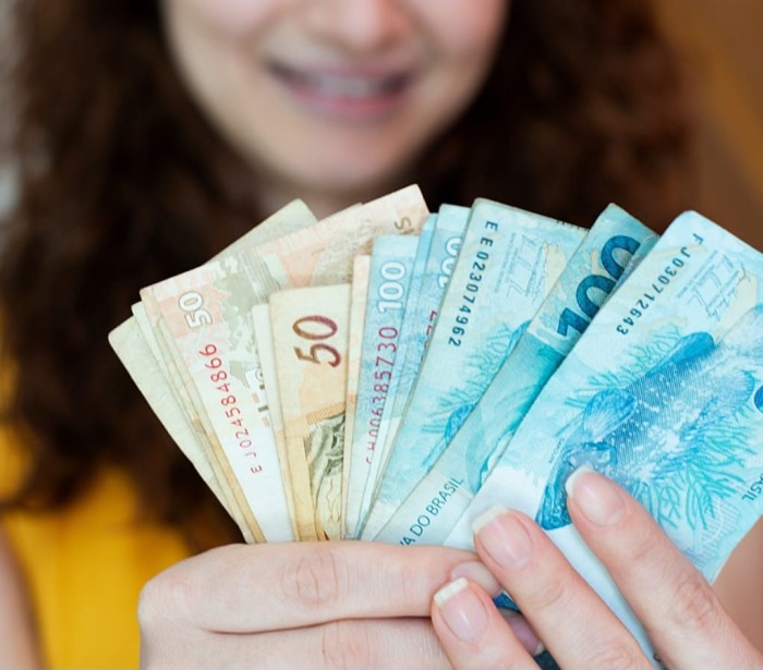 Renda média em Goiás está acima da nacional 