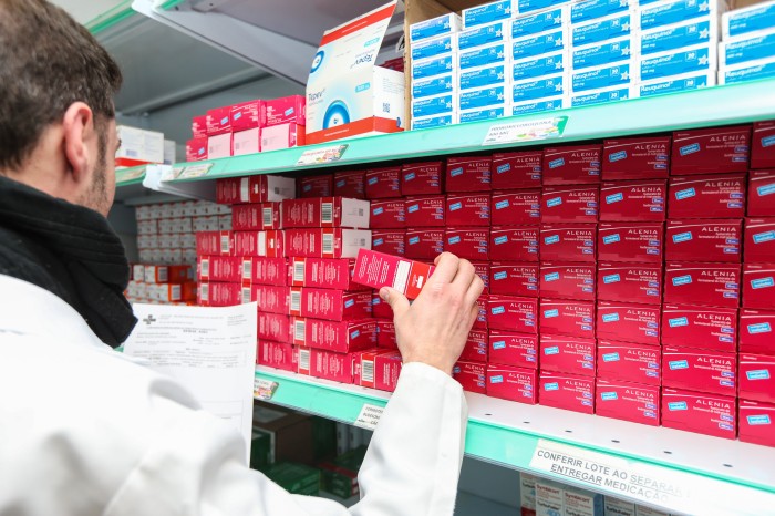 Estado repassa R$ 5,5 milhões a Curitiba para compra de medicamentos