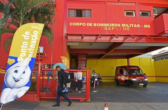 Mais de 4 mil doses da vacina foram aplicadas em ação realizada pelos Bombeiros
