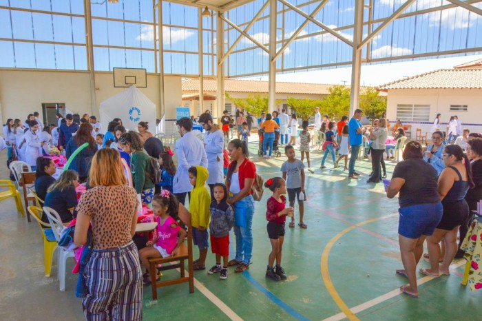 Terceira edição do projeto “Fora da Escola Não Pode” é realizada no bairro Campinhos
