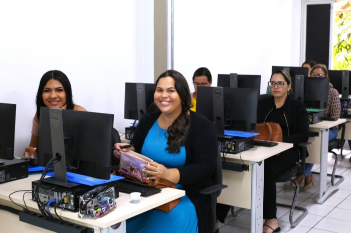 Saúde do Acre realiza curso sobre Sistema de Informação do Câncer