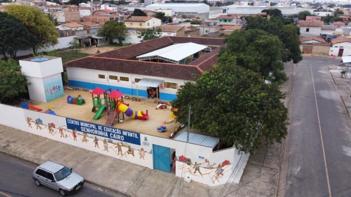 Com mais de R$ 750 mil em investimentos, Prefeitura entrega mais quatro escolas reformadas