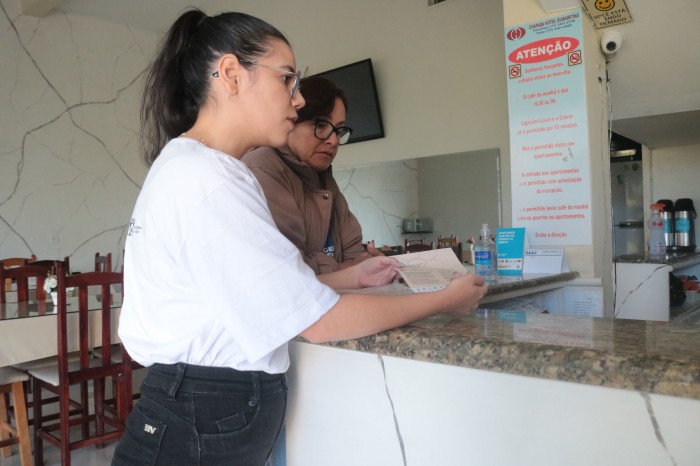 Prefeitura realiza ação informativa com orientações para combater violência sexual contra crianças e adolescentes