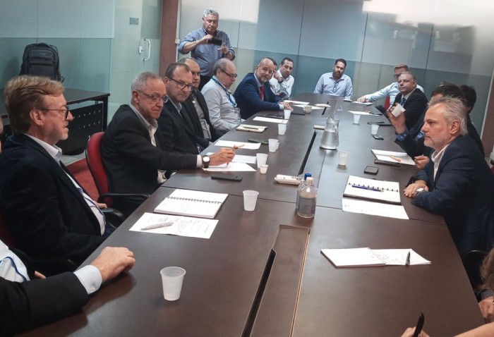 Encontro discute ações para melhorar a produtividade logística no Sul de Santa Catarina