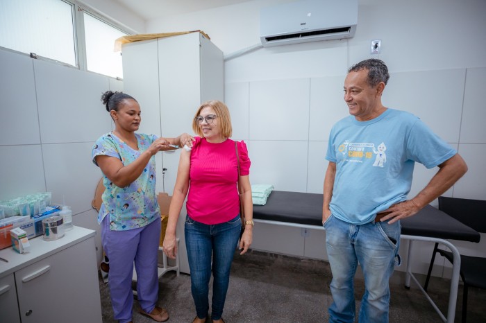 Dia D de vacinação segue tranquilo nas unidades de saúde