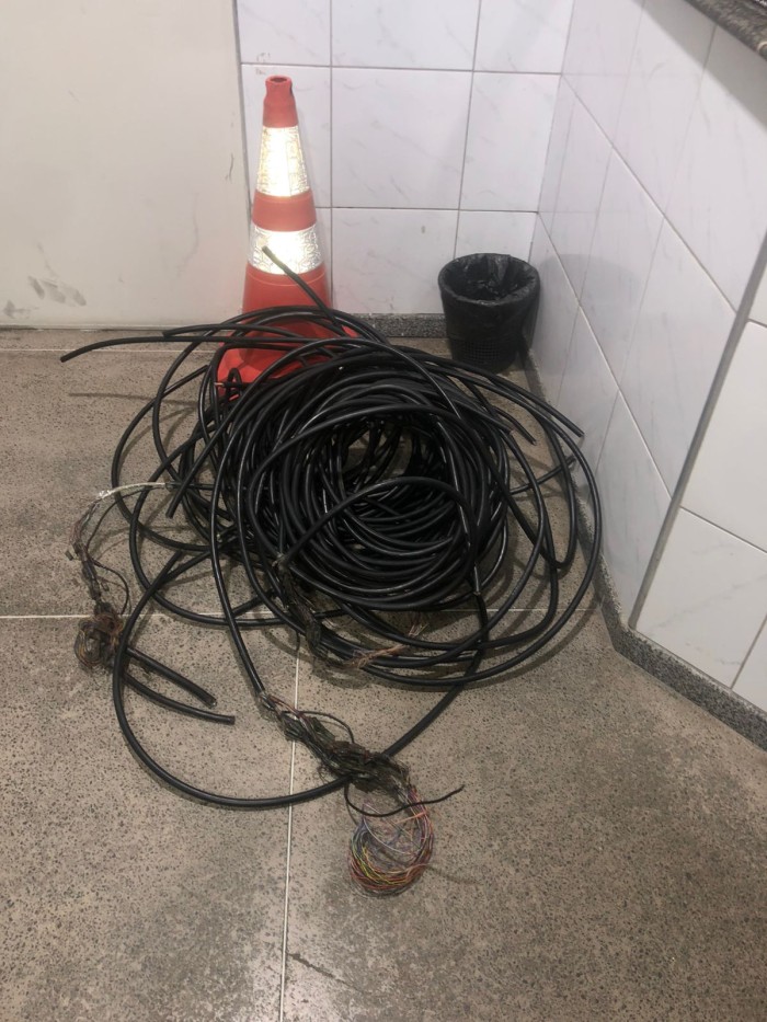 Homem suspeito de furto de fios é preso pela PMCE com auxílio do Nuvid em Fortaleza