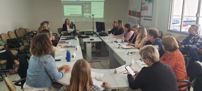 Em reunião do Conselho Estadual do Idoso, Estado reafirma compromisso com políticas públicas