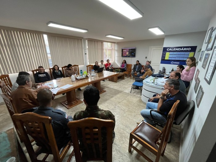 MEMBROS DO GGIM REALIZAM MAIS UMA REUNIÃO DE TRABALHO