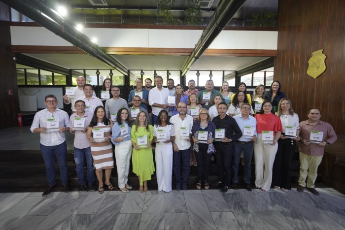 Governo do Ceará reúne gestores regionais de educação e apresenta metas educacionais para 2023