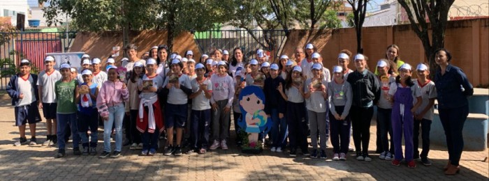 Jovens Mineiros Sustentáveis leva ações de educação ambiental com foco no consumo consciente de água a escolas de Igarapé