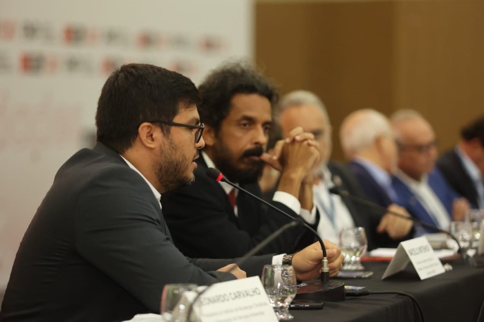 Governo do Acre apresenta experiências de sucesso no mercado de carbono em evento da Frente Nacional de Prefeitos