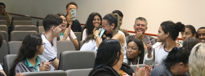 Estudantes selecionados para intercâmbio da Fundação Helena Antipoff viajam a partir de julho