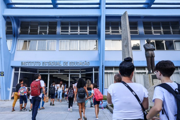 Censo Escolar: em parceria com Fecam, Undime e TCE, Secretaria da Educação orienta municípios sobre o preenchimento correto da pesquisa