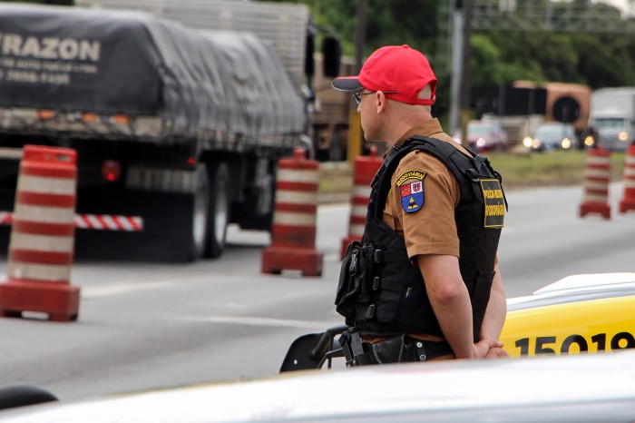 Polícia Militar intensifica fiscalização nas rodovias estaduais no Corpus Christi