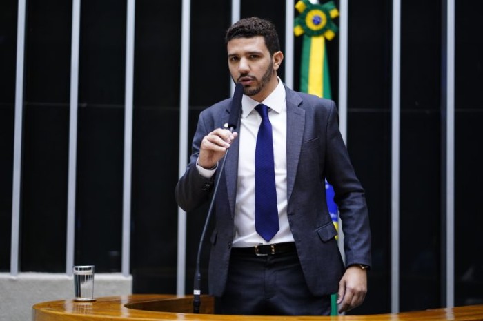 Comissão debate pavimentação de rodovia federal na Bahia