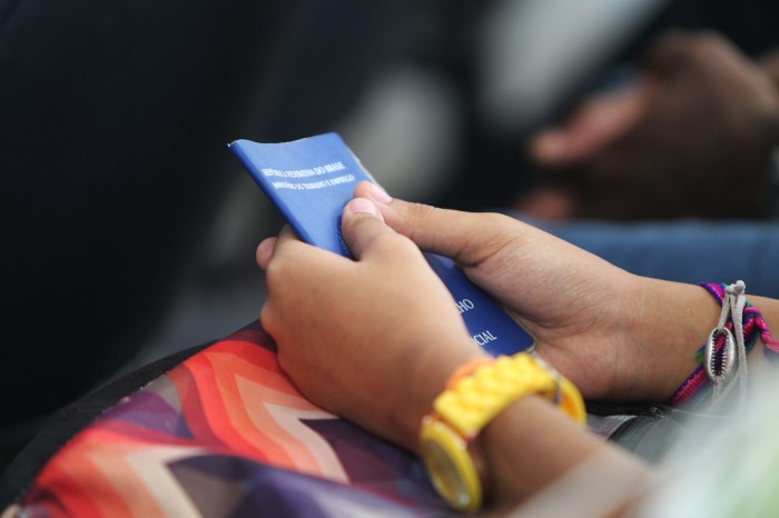 SEI atualiza painel de mercado de trabalho na plataforma InfoVis Bahia