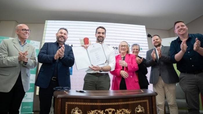 Leite anuncia início de atendimentos de alta e média complexidade em traumato-ortopedia no Hospital de Estrela
