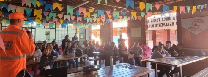 Projeto Caminhos para a Paz nas Escolas promove oficinas de segurança em Guidoval, na Zona da Mata