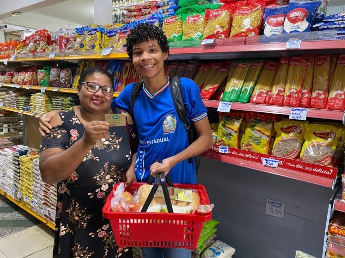 Bolsa Presença disponibiliza R$ 52 milhões para famílias de estudante, neste mês de junho